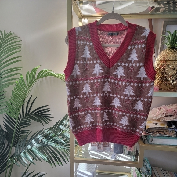 🎄 NWOT Ugly Christmas V-Neck Knit Sweater Vest - Women's Size Large 🎄 - Picture 2 of 7